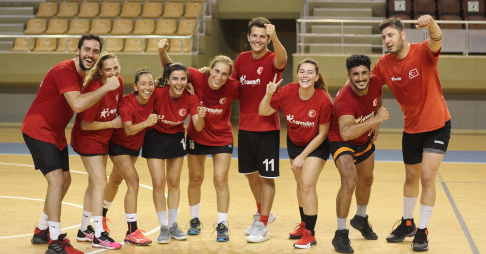 Siz aklınıza koyduğunuz her şeyi başarırsınız!