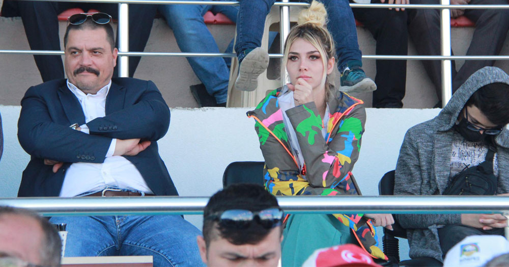 Survivor İlayda’dan İsmail Balaban’a destek