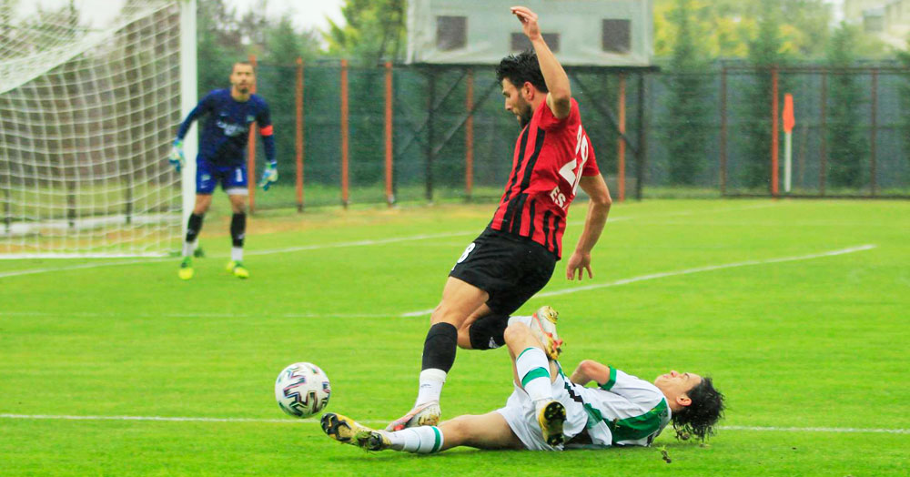 Şimşekler, Değirmendere’yi ikinci yarıda geçti “3-0”