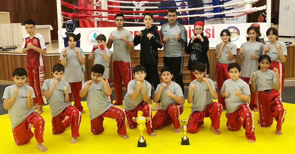 Kick boks Körfez’den sorulur!