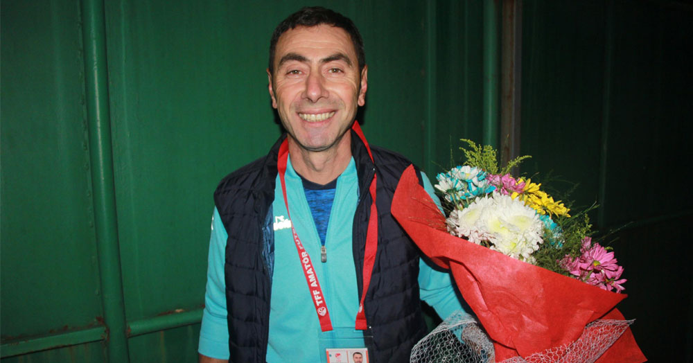 Evlilik yıldönümünde en güzel hediye futbolculardan!