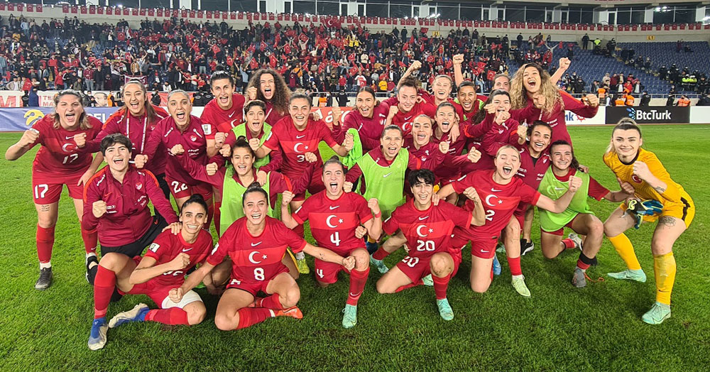 Hilal Başkol’lu Ece Tekmen’li milli takımımızdan müthiş dönüş! “3-2”