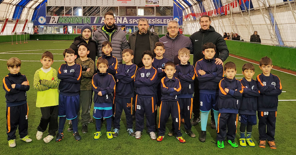 Adabatın Spor Tesisleri’nde Güneş’in çocukları yetişiyor
