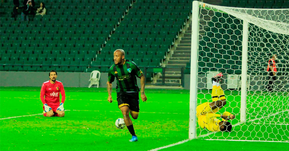 Dino, sözleşmesini şu kriterlere göre uzatabilir