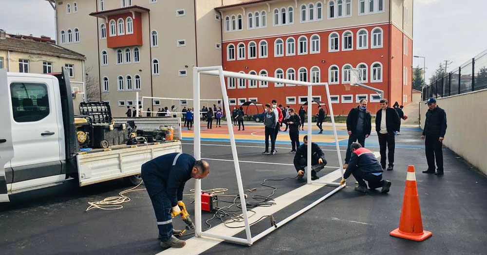 Öğrenciler istedi, Başkan Söğüt anında yerine getirdi!