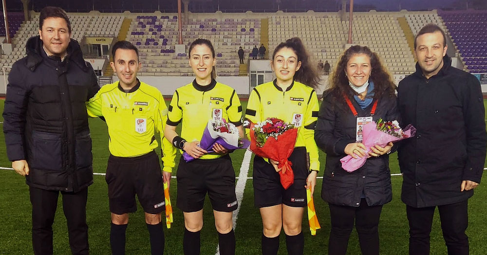 Kadınlar başımızın tacı