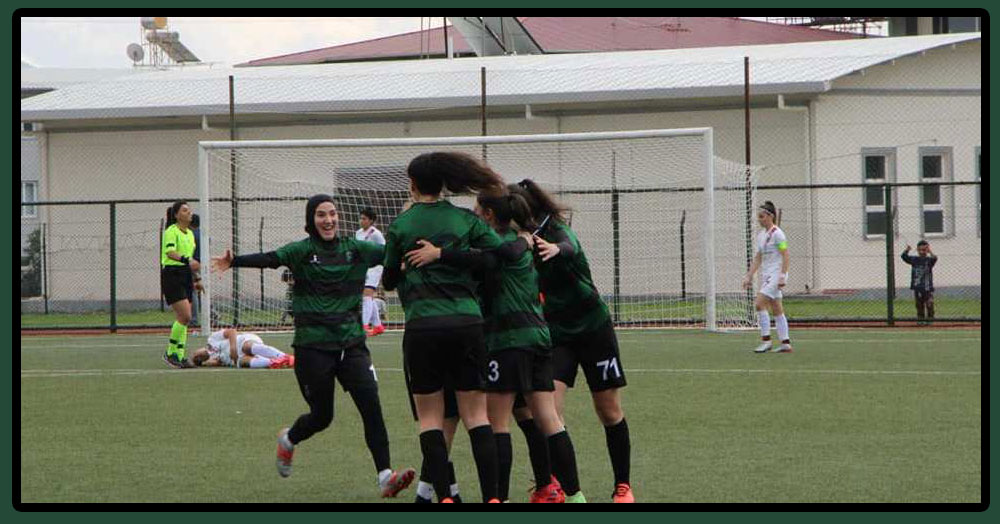 Bizim kızlardan müthiş galibiyet! “2-3”