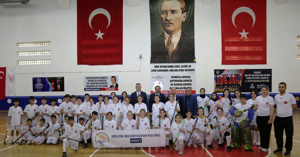 Gölcük Belediye Spor Kulübü’nde hokey sevinci