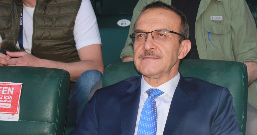 Vali Yavuz: Takımla taraftar bütünleşti