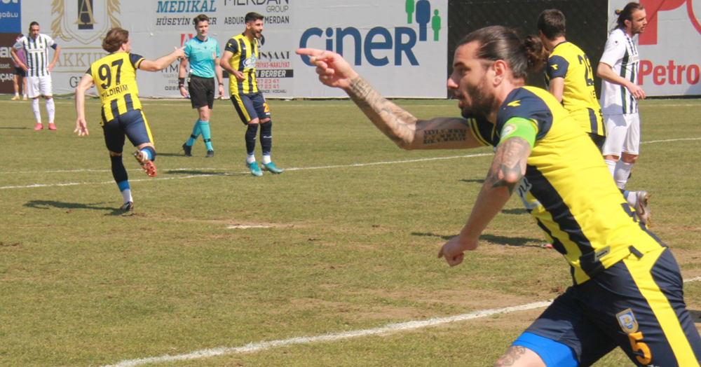 Belediye Derincespor, umudun sürmesi için İzmir’de!