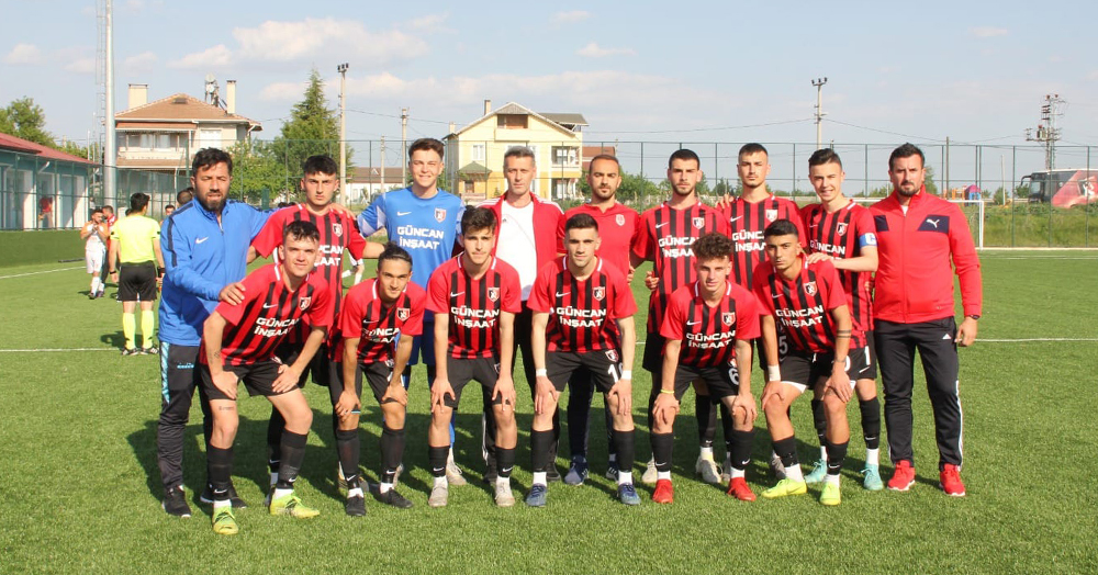 Kullarspor U-18 Türkiye yarı finallerinde