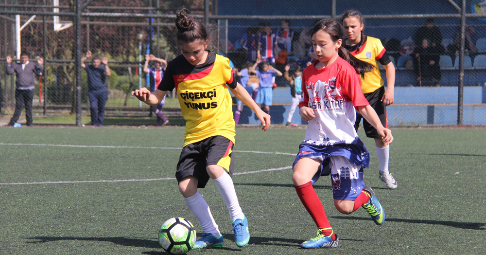 Kocaeli Kadın FK’dan Babalar Günü etkinliği