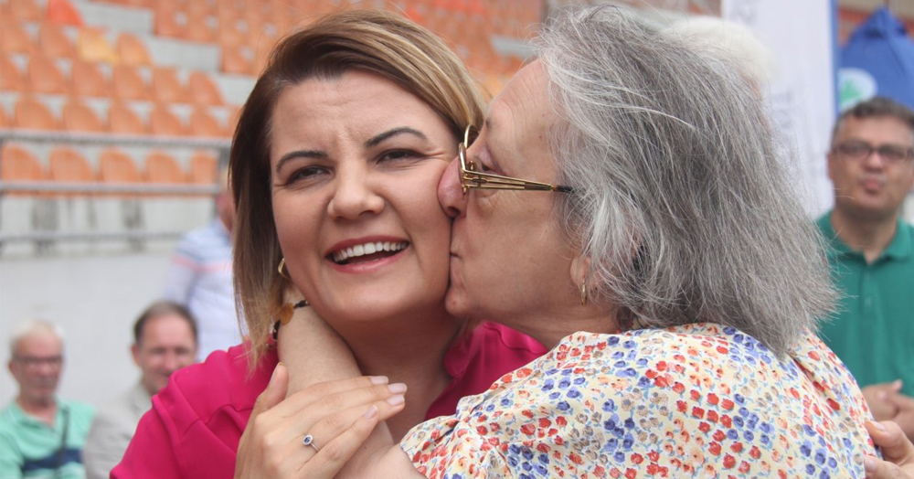 Kamuran Akşar için bir araya geldiler!