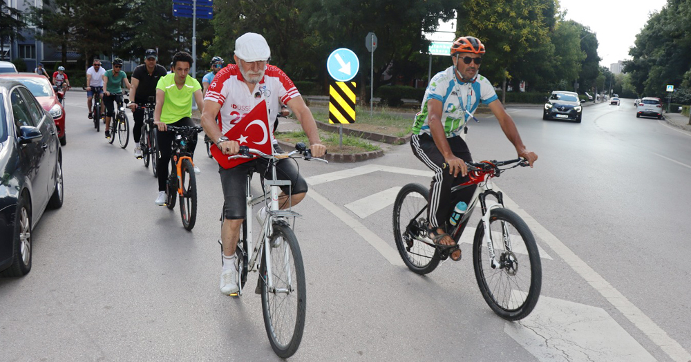 Pedallar İzmit’in kurtuluşu için çevrildi