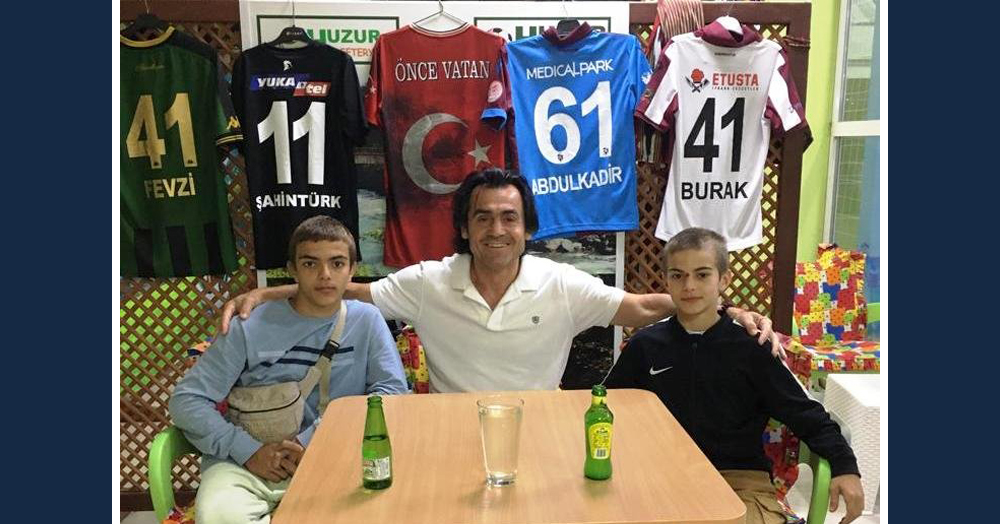 Fevzi Açıkgöz, Kırkpınar fatihleri yeğenlerini kutladı