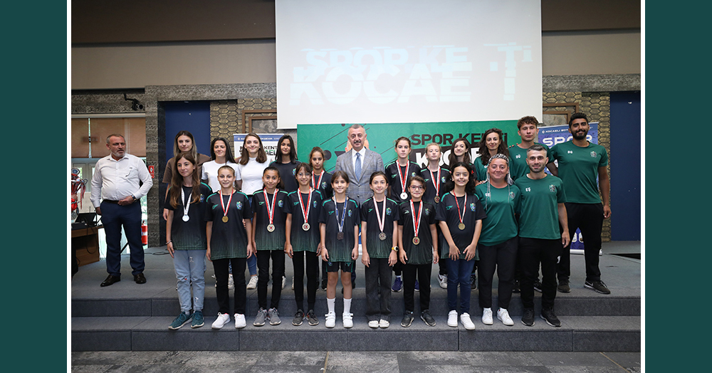 Başkan Büyükakın: Spor yatırımlarıyla Türkiye’ye rol modeliyiz