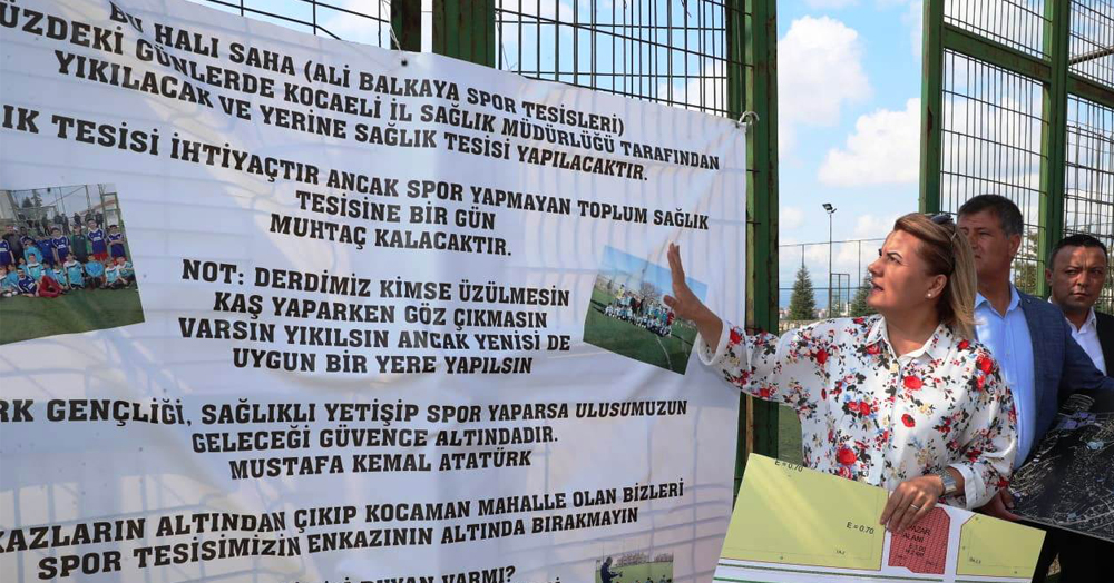 Başkan Hürriyet Ayazma halkının sesine kulak verdi