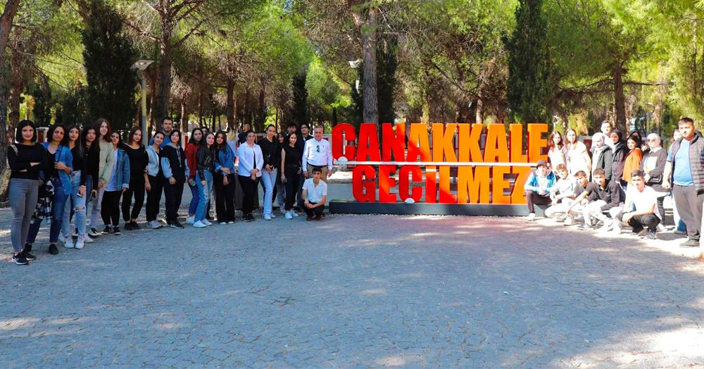 Körfezli Gençler Çanakkale Geçilmez dedi!