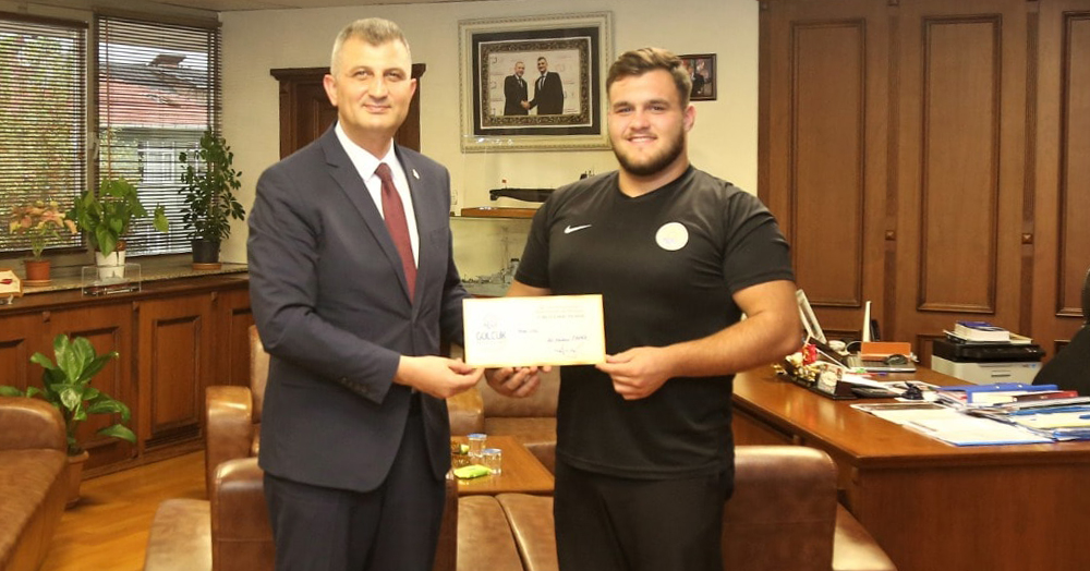 Yunus Emre Akman çok iyi yolda!