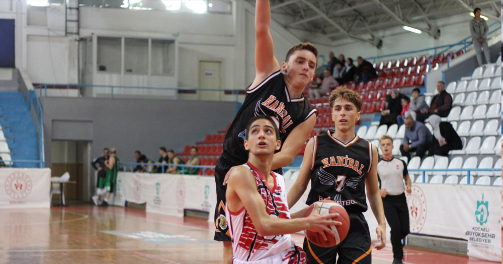 Kocaeli 23 Nisan yoluna kayıpsız devam ediyor “19-80”