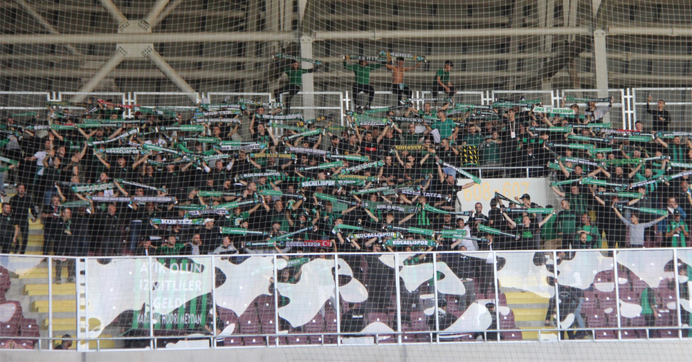 Ölüyü halaya bağlarlar!