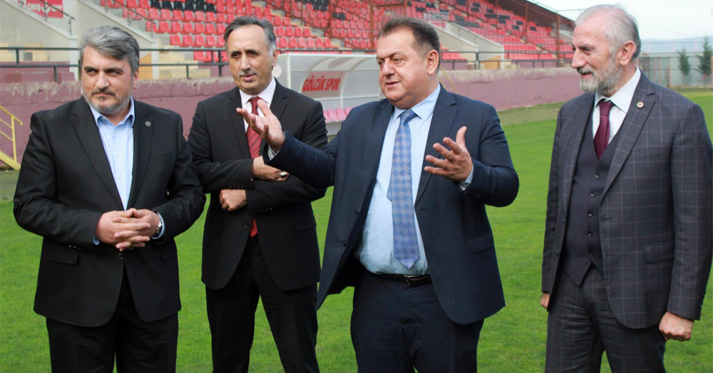 Gölcükspor’a kaymakam morali