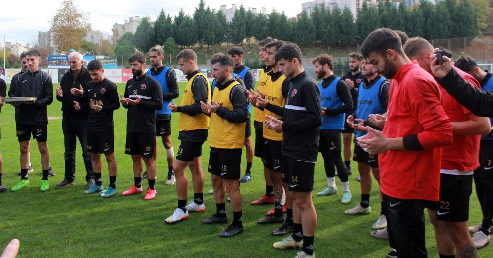 Müftüden Gölcükspor’a 3 puan duası