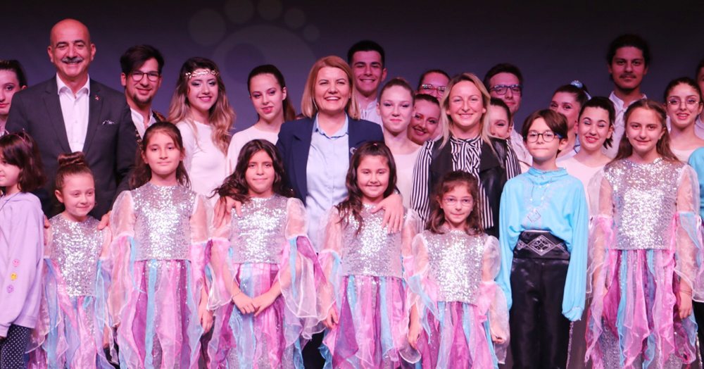 İzmit Belediyesi’nden alkışlanacak SMA farkındalık gecesi!