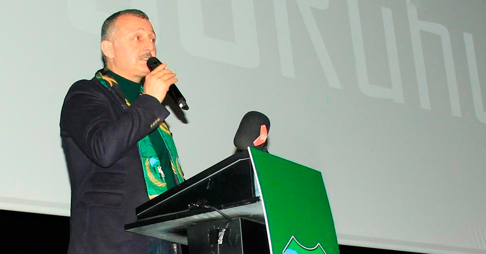 Gözler Büyükakın’da