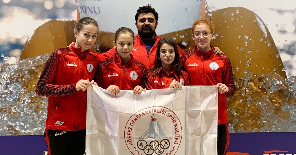 Körfezli yüzücüler Samsun’da şov yaptı