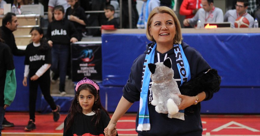 Hürriyet: Onları gerçekten en iyi biz anlarız