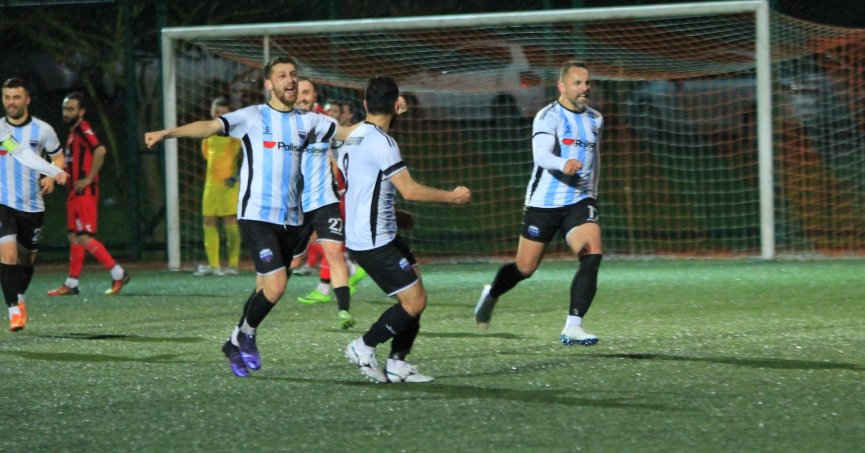 6 gol atıldı kazanan çıkmadı! Müthiş düello! “3-3”