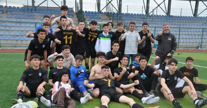 Kartepe Belediye Elit U-18 takımı iyi iş çıkardı