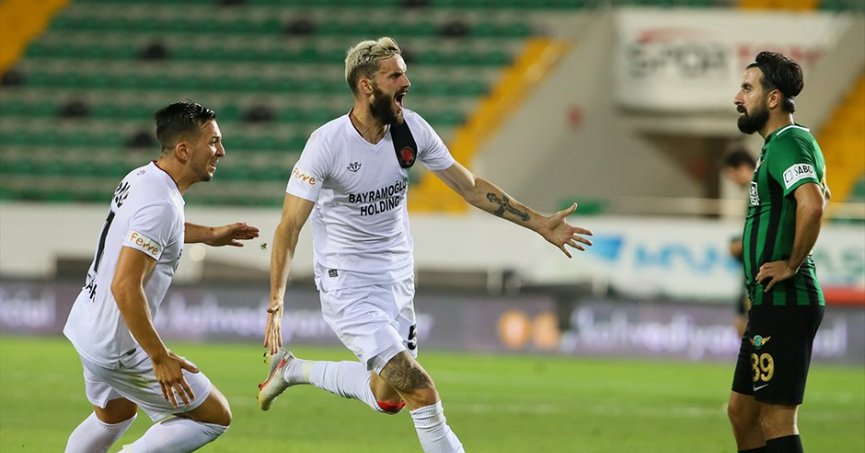 Kocaelispor Erik Sabo ile temasları artırdı