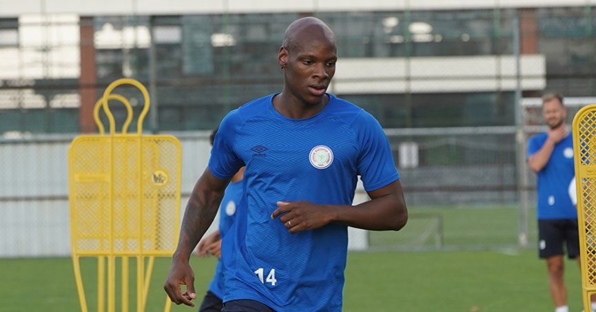 Burkina Faso’lu futbolcunun maliyeti düşündürüyor