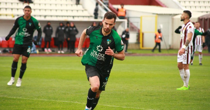 Barış Alıcı: VAR’a bakılmadı bile!