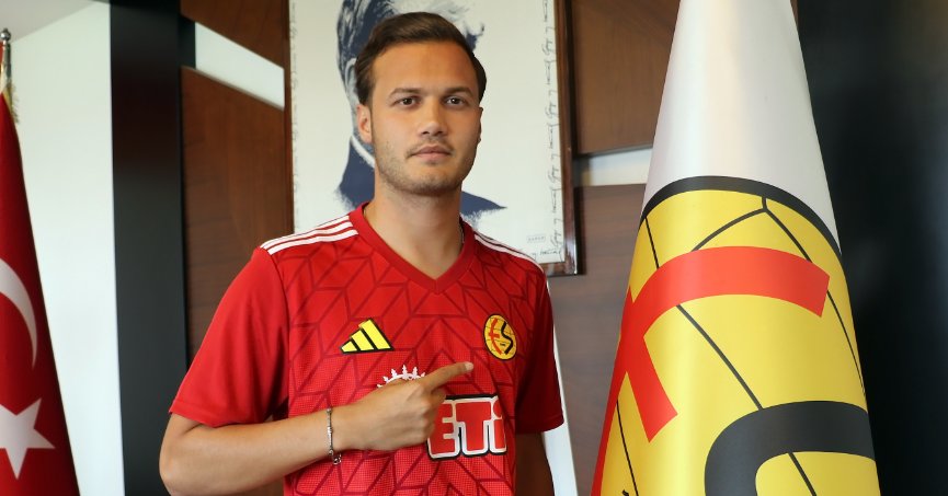 Eskişehirspor, İzmitli stoper Talha Özler’i renklerine bağladı
