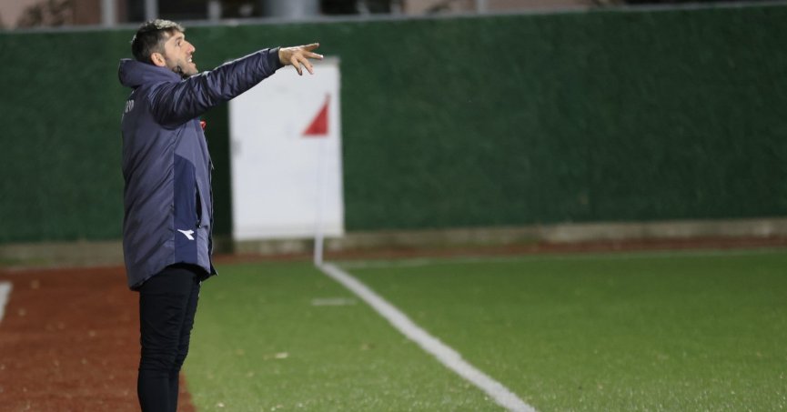 Mesut Er Eşmespor'daki görevinden ayrıldı!