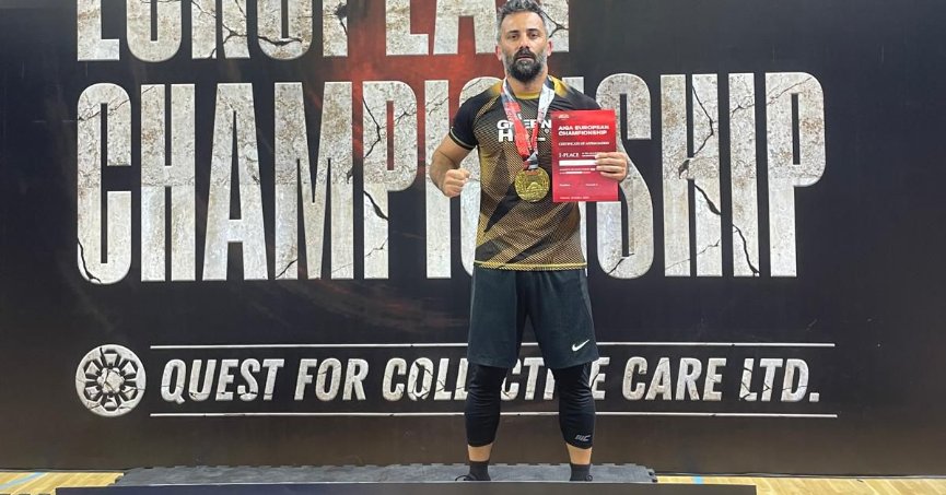 İzmitli İlyas Kolaylı’dan müthiş başarı!