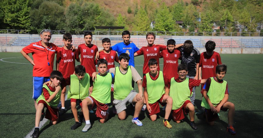 Nuri Adıgüzel… Alt yapının cefakar antrenörü!