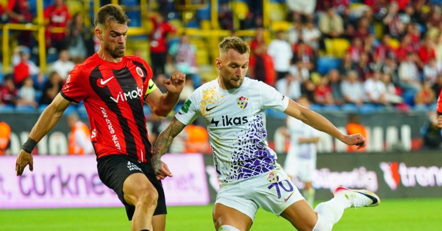 Süper Lig maçından ücret alınmayacak!