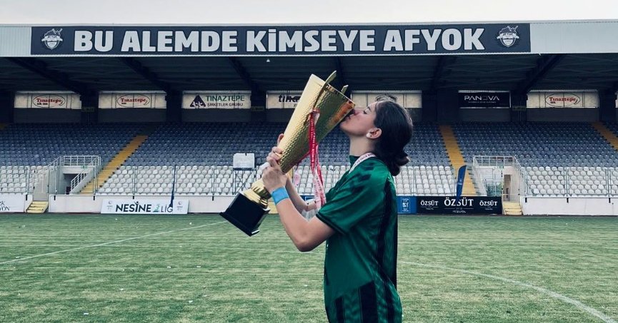 U-17 Kız Millî Takımı’nın İstanbul kampı başlıyor! İzmitli Damla da kadroda!