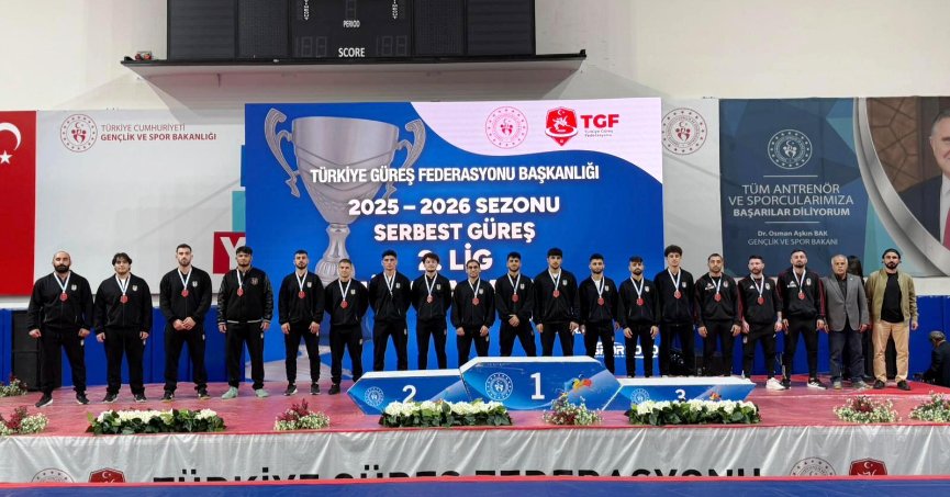 Gebze Belediyesi Güreş Takımı şampiyon!