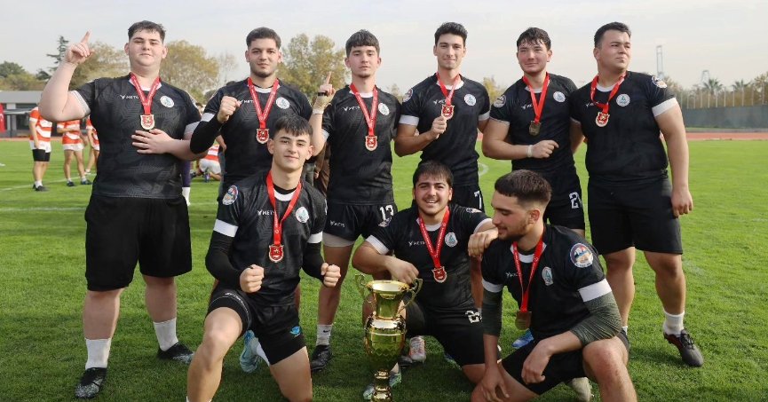 Körfez Gençlerbirliği Ragbi Türkiye şampiyonu oldu