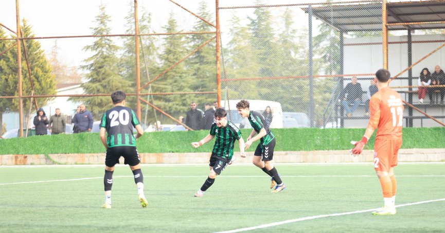 Kocaelispor U-16’ya Karagümrük hafif geldi! “2-0”