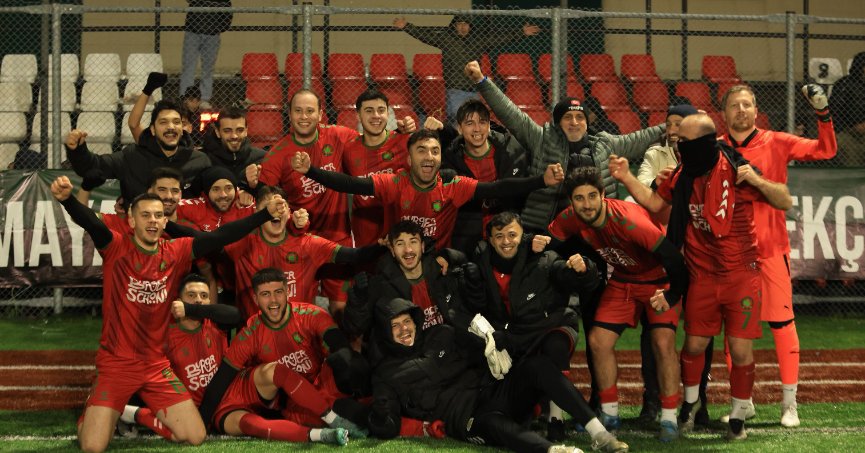 Turgutspor bir kez daha zirveye kondu! “1-0”