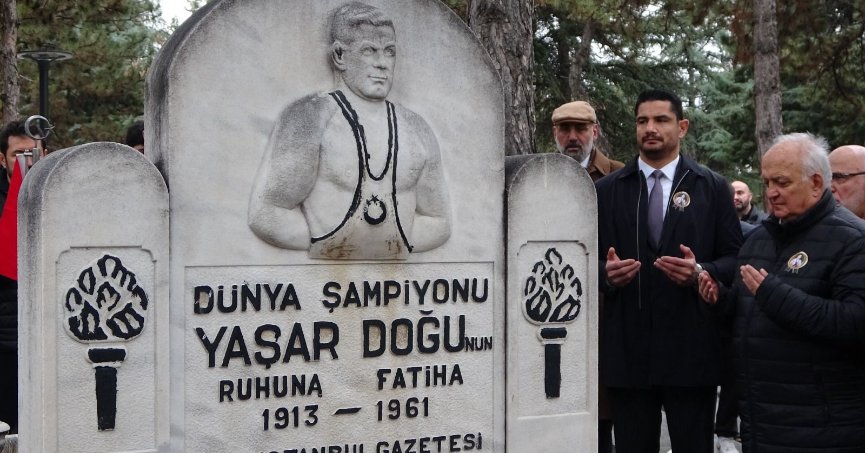 Rahat uyu Yaşar Doğu! Türk güreşi emin ellerde!