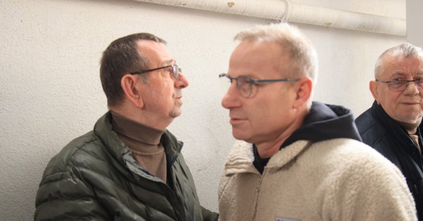 Remzi Demirer, ağabeyi Ahmet Demirer’e son görevini yaptı!