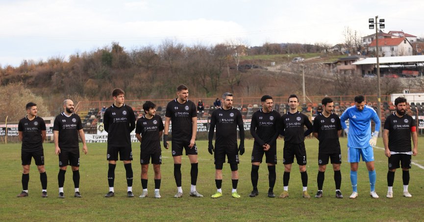 İhsaniyespor şampiyonluğun kaderini etkiledi! Çayırova şokta!