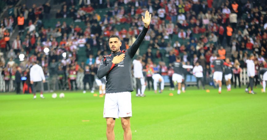 Ramazan boyunca bir stadyum dolusu hemşerisine iftar verecek!